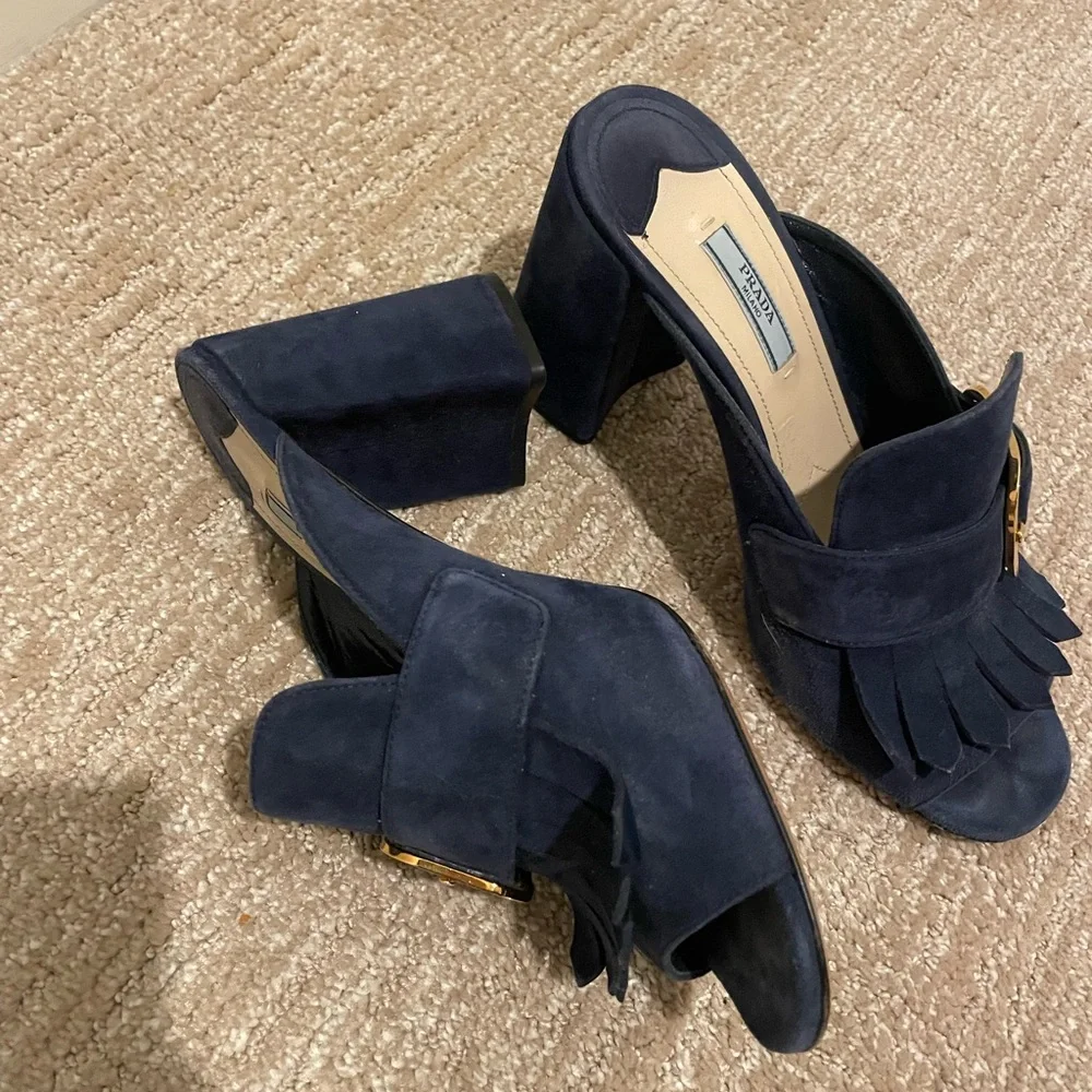 Prada Black and Gold Heels with Fringe Detail - Picture 2 of 7